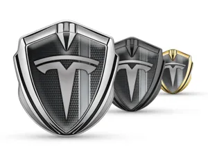 Tesla Metal Emblema Insignia Profesional Figura Acero Inox